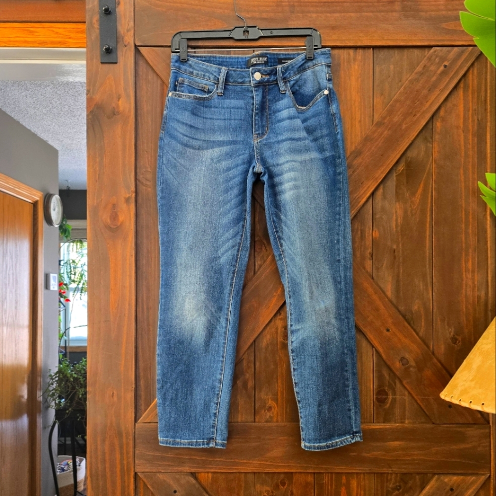 Judy Blue Relaxed Fit Jeans 30